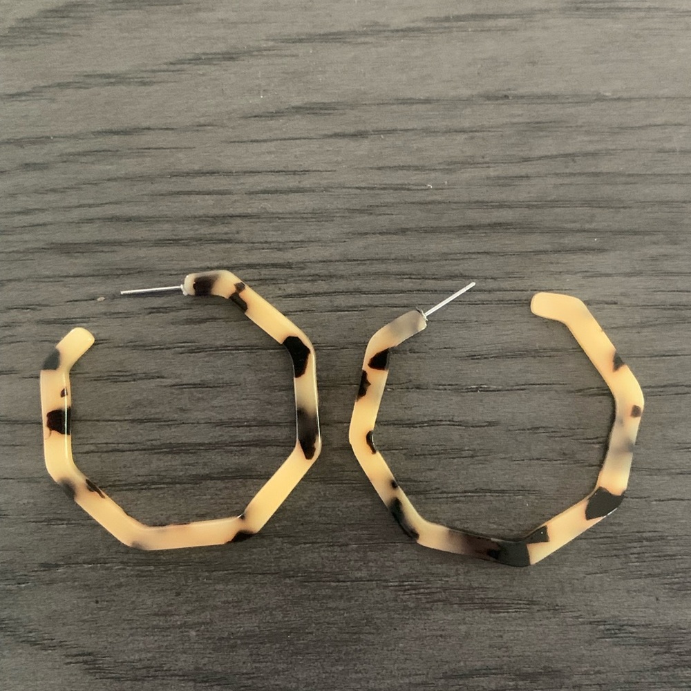 Tortoise hoops